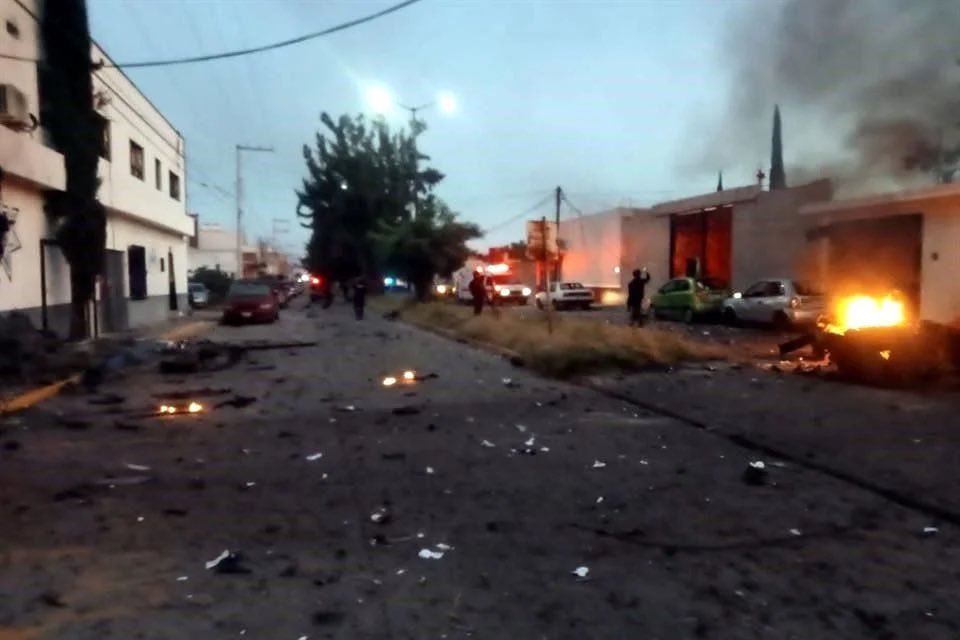 Coche bomba en Acámbaro deja tres policías heridos y genera alerta en Guanajuato