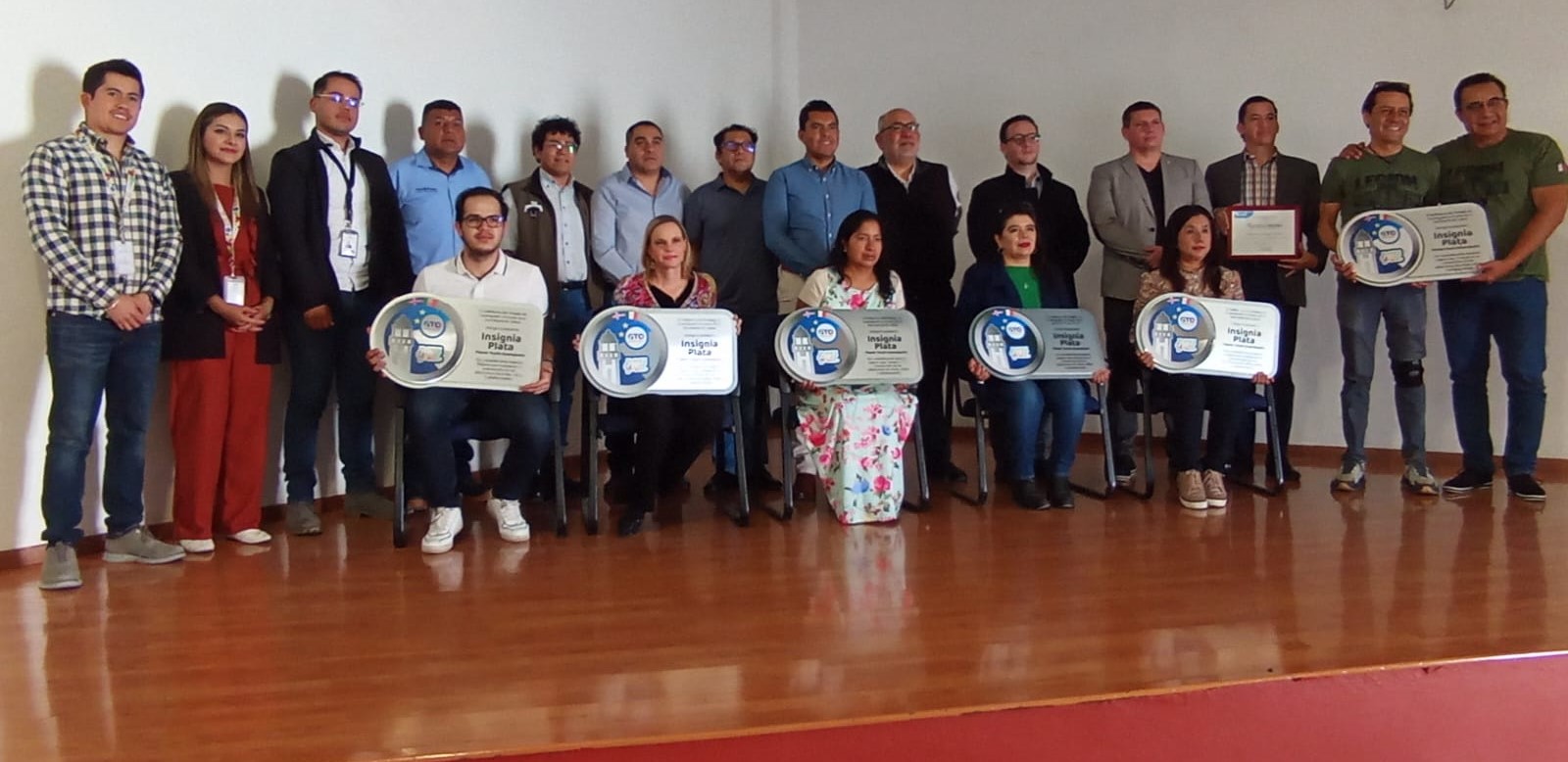 San Miguel de Allende recibe Insignias Planet Youth 2024 para impulsar entornos seguros para la niñez