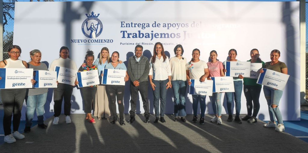 Gobernadora entrega apoyos del programa Trabajemos Juntos en Guanajuato