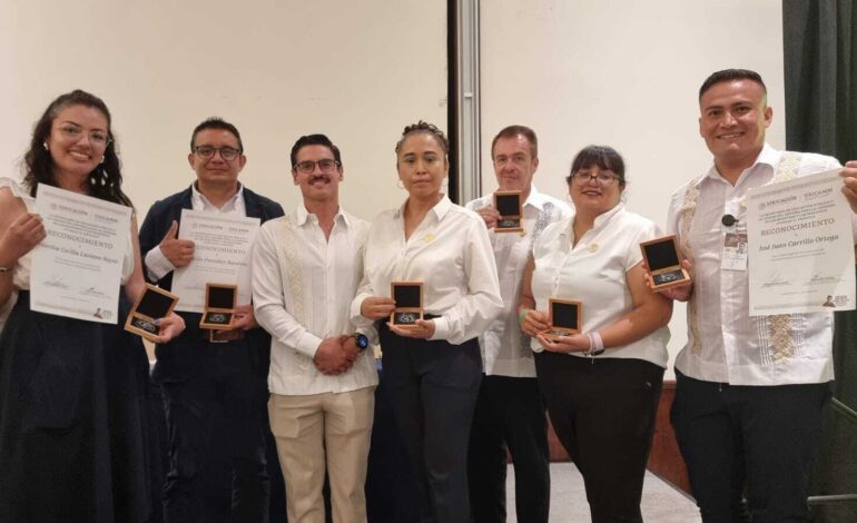 Docentes de Guanajuato Brillan en Foro USICAMM 2024 con Prácticas Educativas Innovadoras