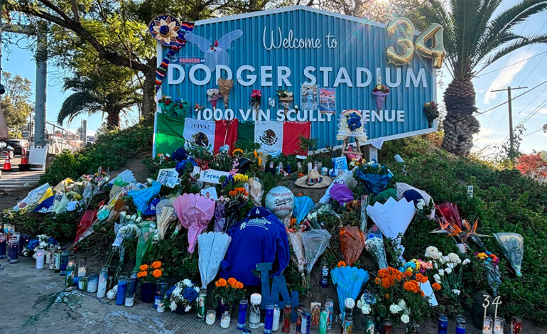 Los Ángeles llora la muerte de Fernando Valenzuela, ícono mexicano de los Dodgers