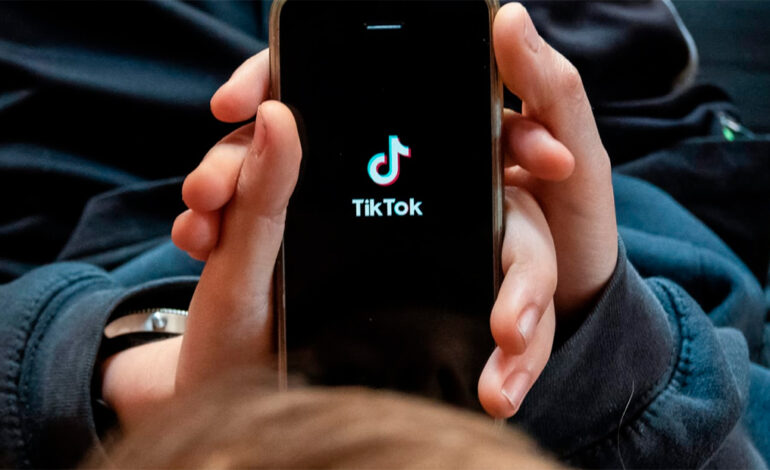 El fiscal general de Texas demanda a TikTok por violación de la privacidad infantil