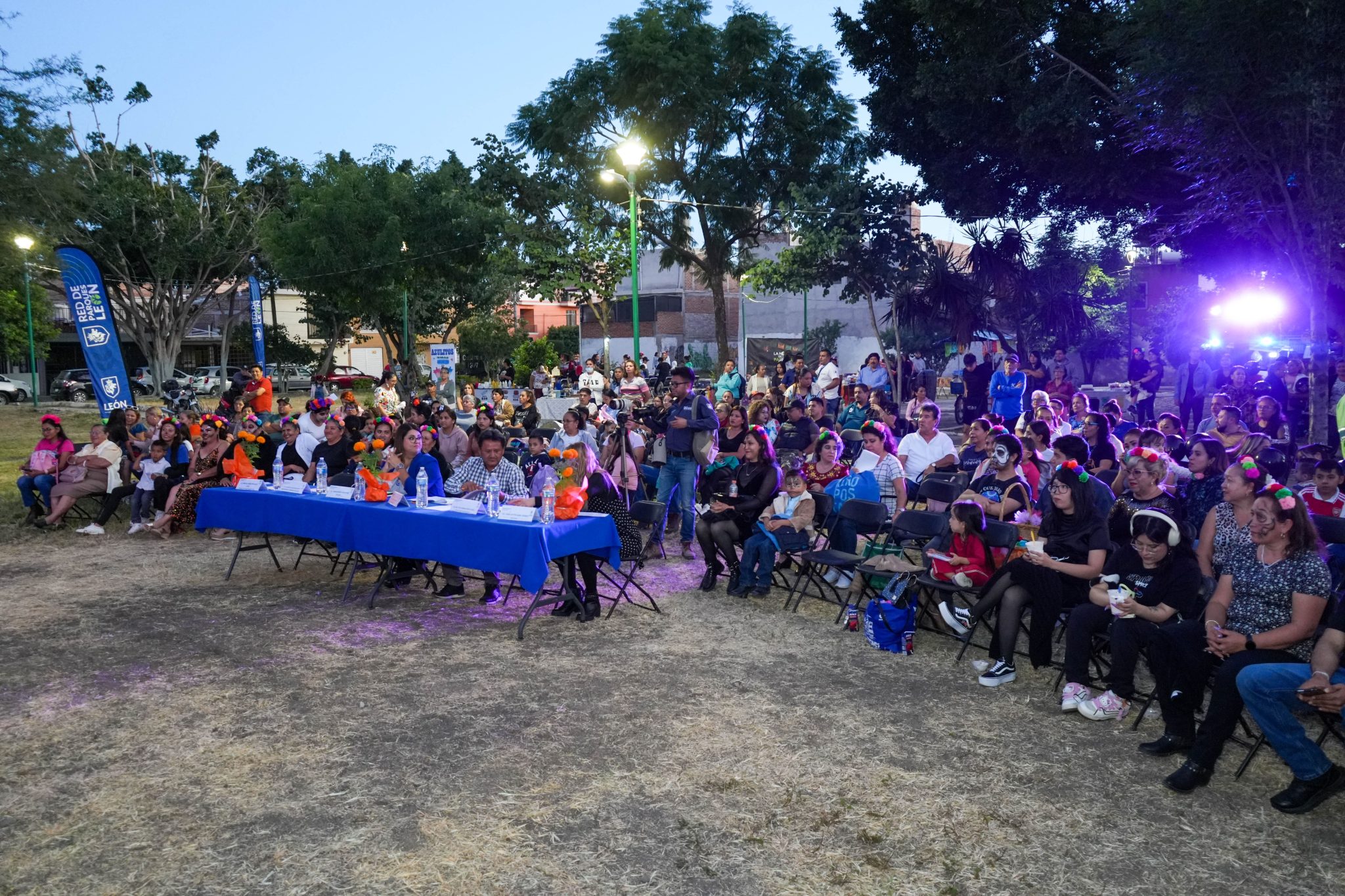 Tradiciones en la Zona San Pedro: «Noche de Parques» Reúne a la Comunidad