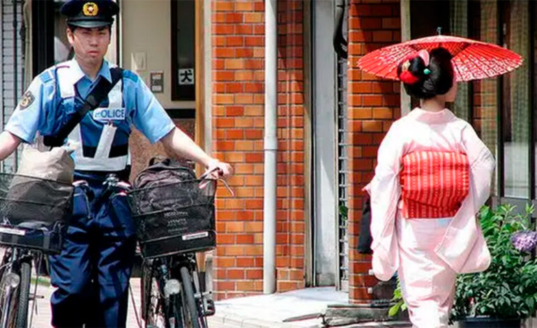 Japón endurece las sanciones para ciclistas que usan el móvil o conducen ebrios